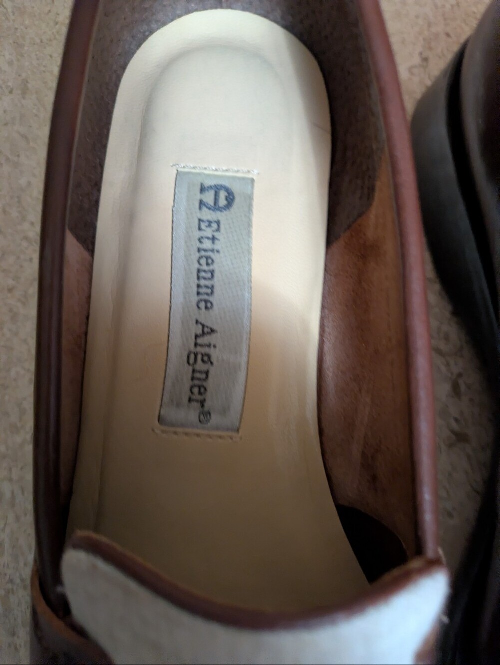 Etienne Aigner Loafers Size 7. Brown/Ivory, Slip On Shoe With Tassel. Leather. - Picture 5 of 8